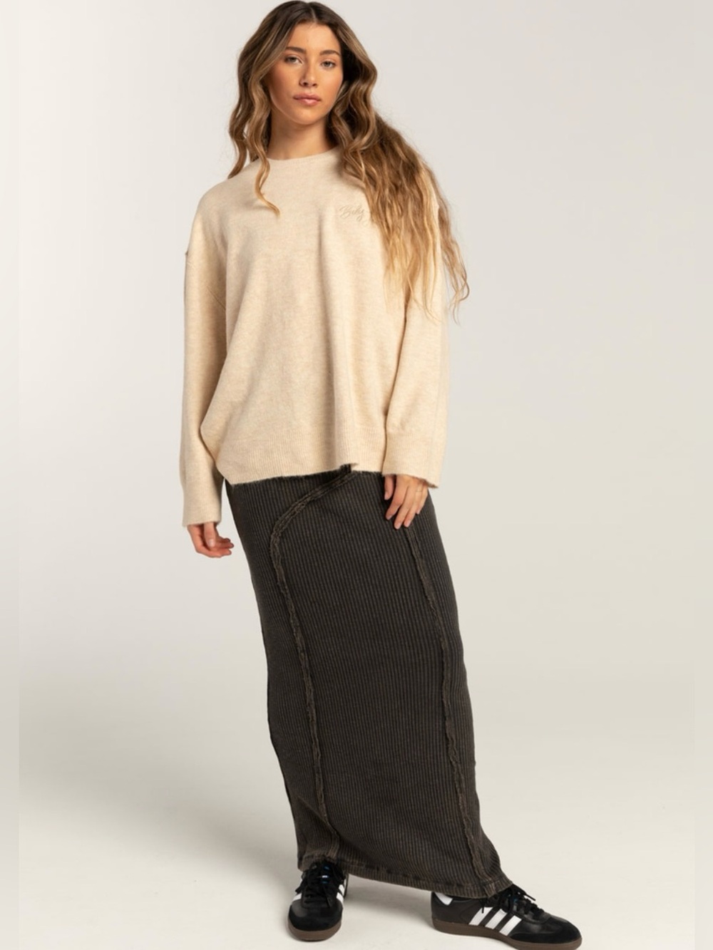 BDG Urban Outfitters Easy Crew Womens Boyfriend Sweater in Ecru